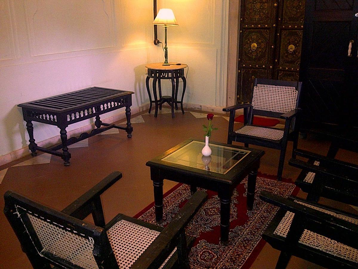 בהאראטפור Mahal Khas Palace מראה חיצוני תמונה